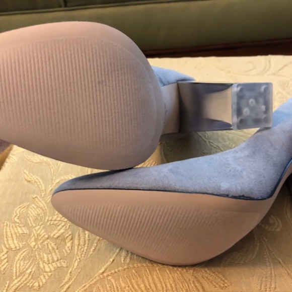 Katy Perry Gray Suede Heels NWOT - Picture 4 of 5